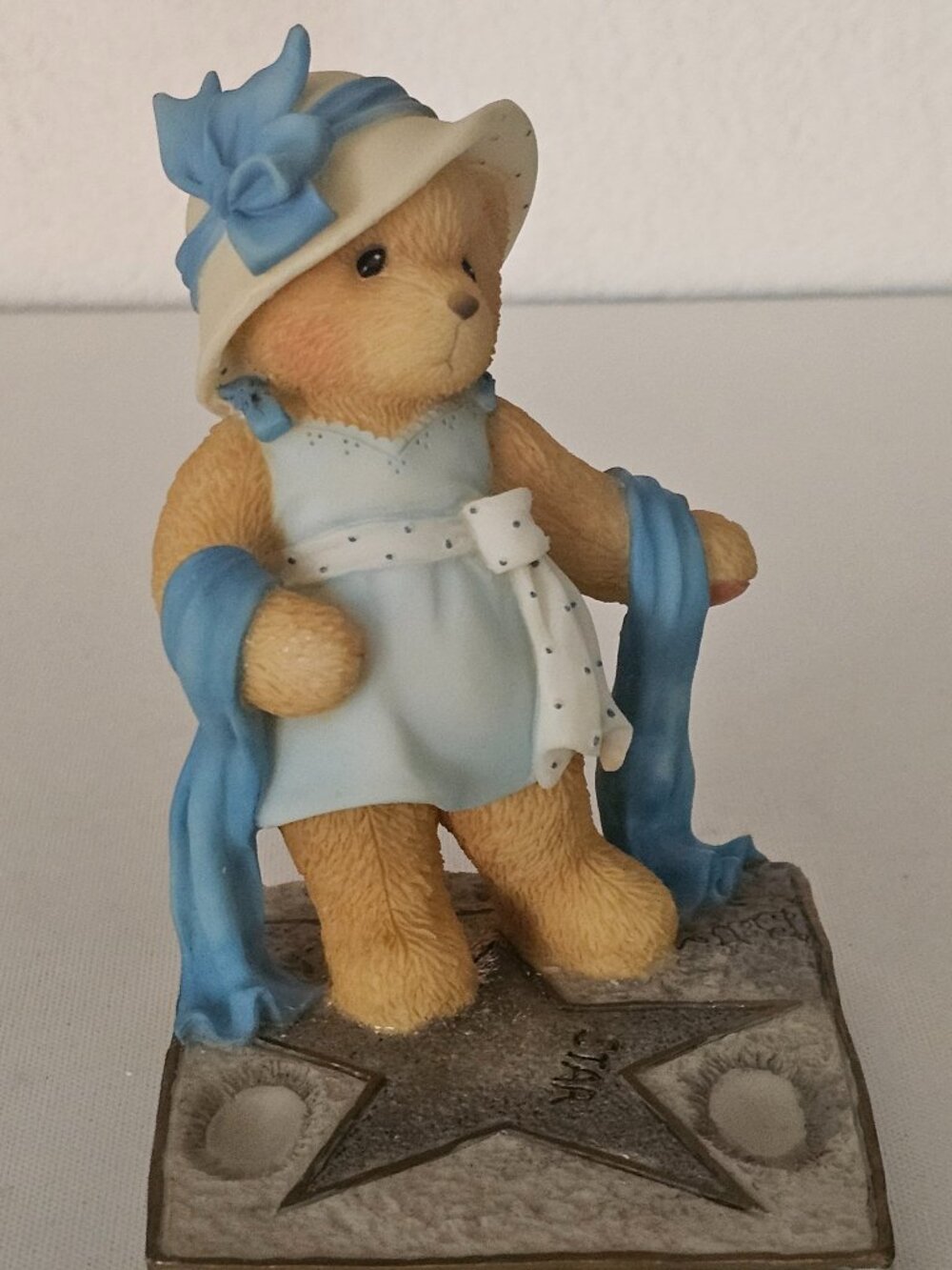 Cherished Teddies Bette  - You Are The Star Of The Show - 1999 Retired